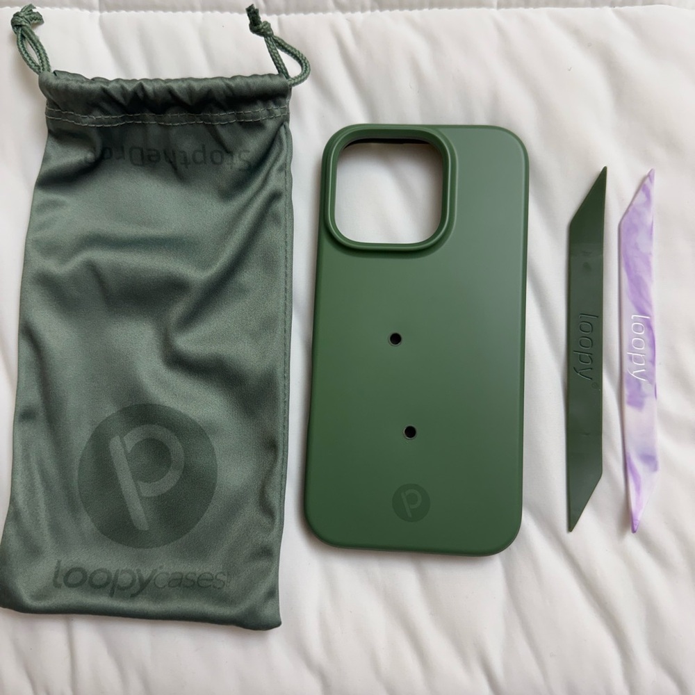 Loopy Case Green Phone Case with Matching Pouch and Tools